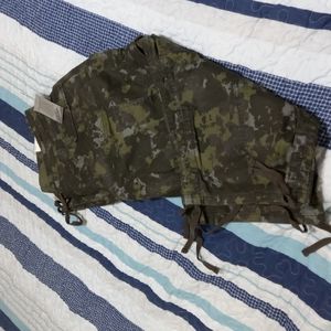 Brand New Camo Capris, size 18